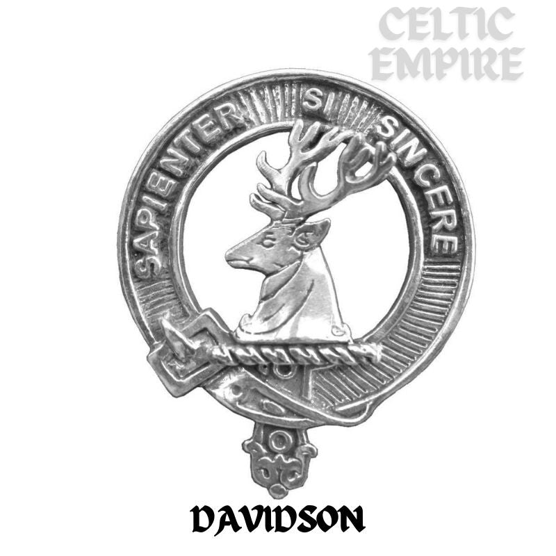 Davidson Family Clan Crest Scottish Badge Stainless Steel Flask 8oz