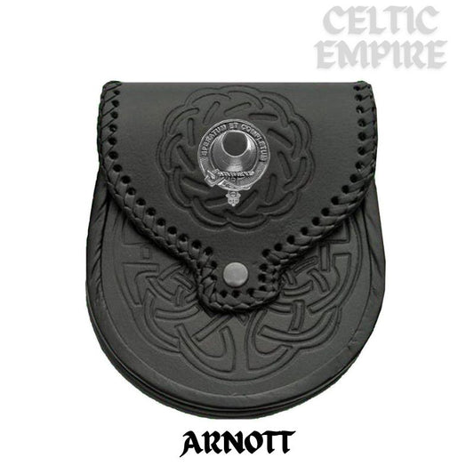 Arnott Scottish Family Clan Badge Sporran, Leather