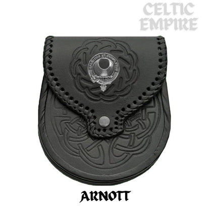 Arnott Scottish Family Clan Badge Sporran, Leather