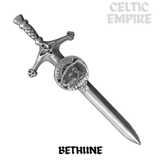 Beaton (Bethune) Family Clan Crest Kilt Pin, Scottish Pin