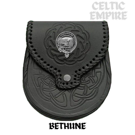 Bethune Scottish Family Clan Badge Sporran, Leather