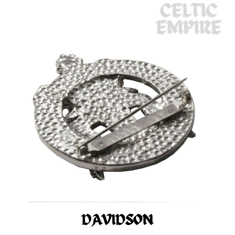 Davidson Family Clan Crest Scottish Cap Badge