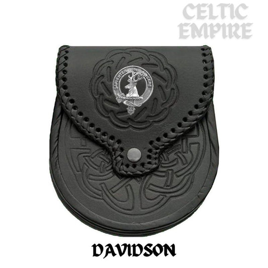 Davidson Scottish Family Clan Badge Sporran, Leather