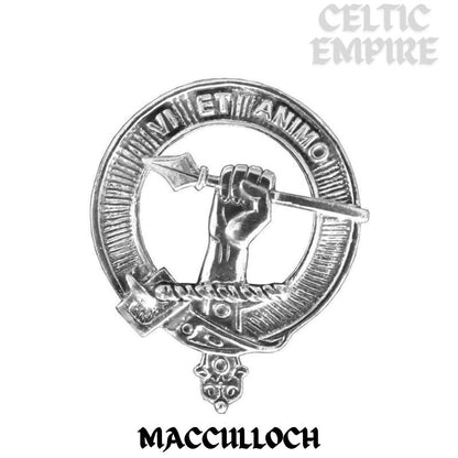 MacCulloch Family Clan Crest Badge Glass Beer Mug