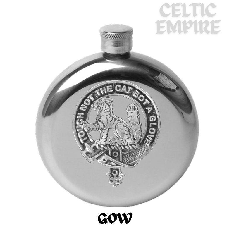 Gow 5 oz Round Family Clan Crest Scottish Badge Flask